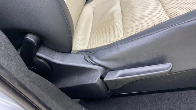 Second-hand 2022 Skoda Slavia 1.5 TSI Style BSVI for sale in Ahmedabad-5