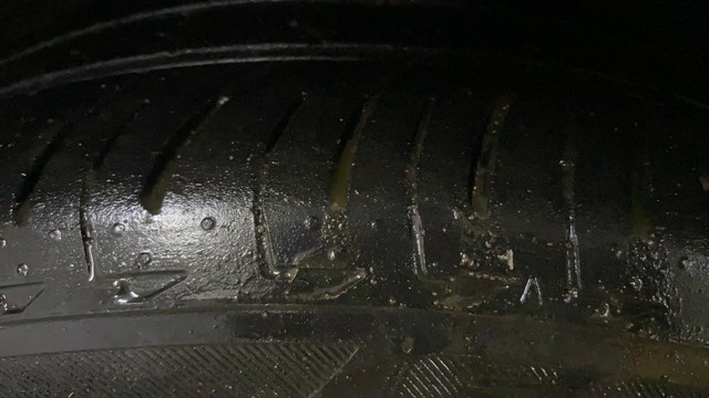 Second-hand 2019 Ford Ecosport Signature Edition Petrol BSIV for sale in Surat-31