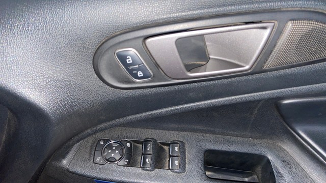 Second-hand 2019 Ford Ecosport Signature Edition Petrol BSIV for sale in Surat-17