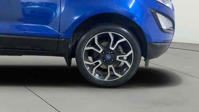 Second-hand 2019 Ford Ecosport Signature Edition Petrol BSIV for sale in Surat-24