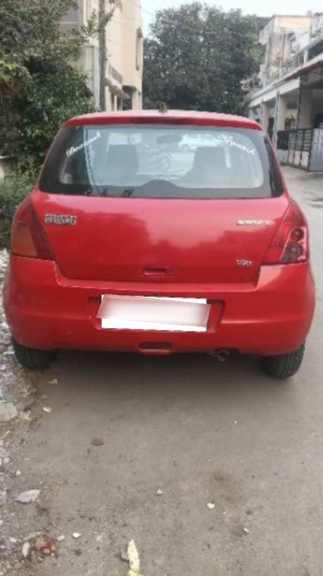 Second-hand 2006 Maruti Suzuki Swift ZXI BSIV for sale in Valsad-4