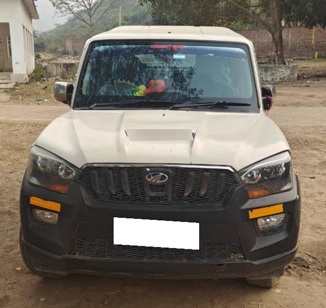 Second-hand 2017 Mahindra Scorpio S2 7 Seater for sale in Bhagalpur-4