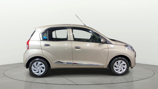 Second-hand 2022 Hyundai Santro Sportz for sale in Kolkata-1