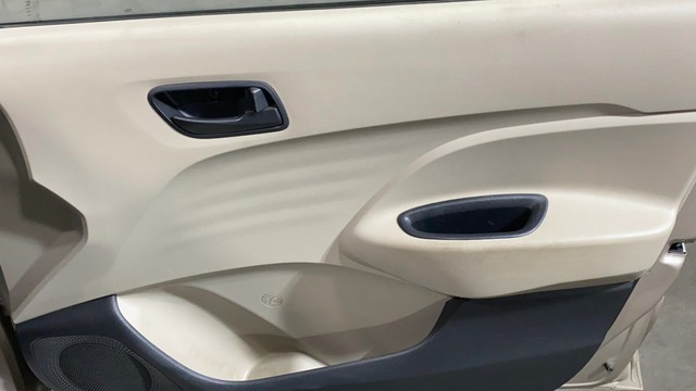 Second-hand 2022 Hyundai Santro Sportz for sale in Kolkata-17