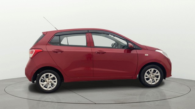 Second-hand 2017 Hyundai Grand i10 1.2 Kappa Magna BSIV for sale in Gulbarga-1