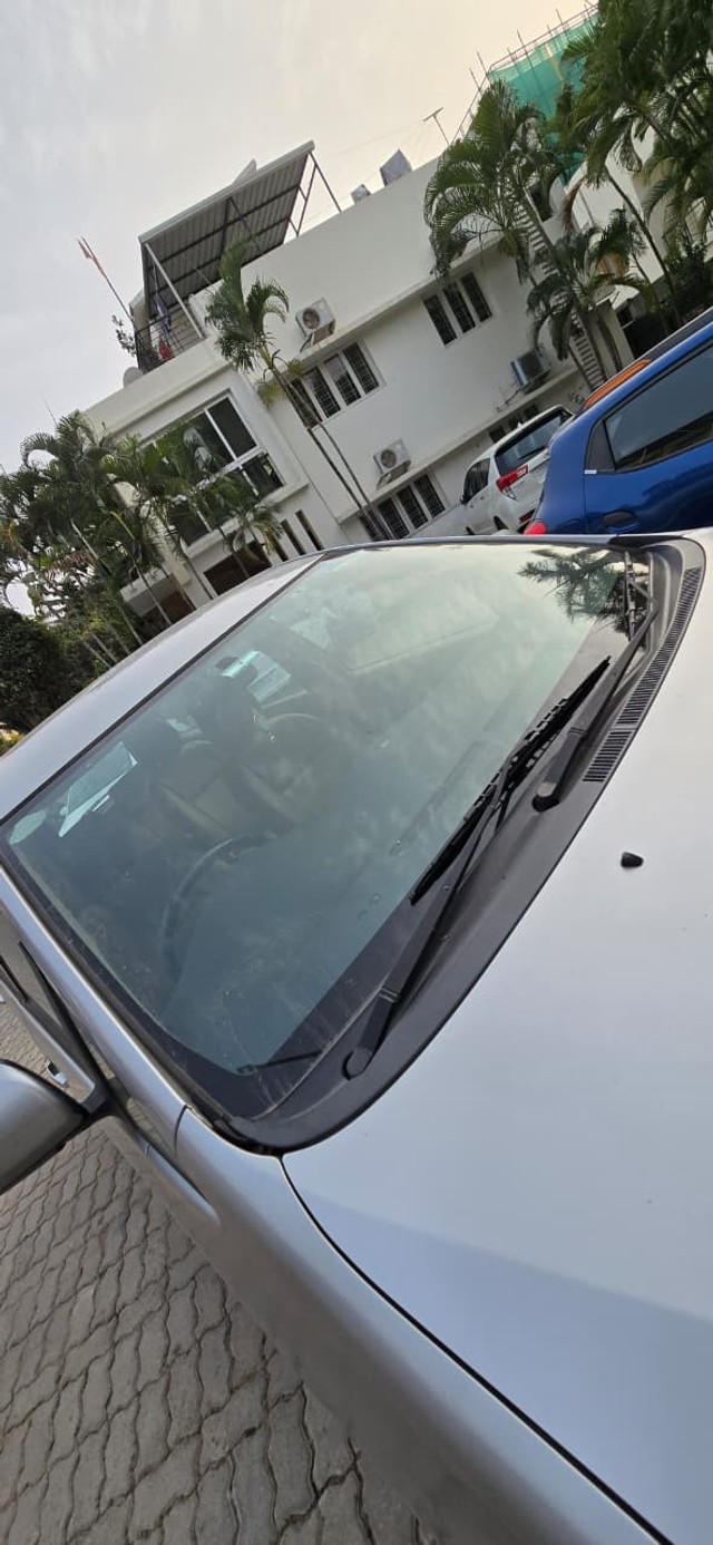 Second-hand 2015 Toyota Innova 2.5 VX (Diesel) 7 Seater BS IV for sale in Hyderabad-11