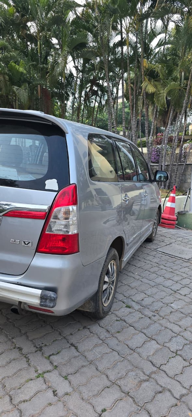 Second-hand 2015 Toyota Innova 2.5 VX (Diesel) 7 Seater BS IV for sale in Hyderabad-3