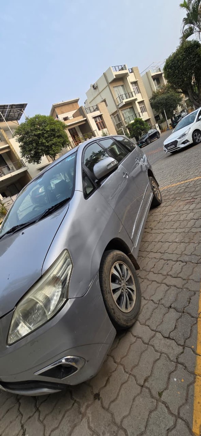 Second-hand 2015 Toyota Innova 2.5 VX (Diesel) 7 Seater BS IV for sale in Hyderabad-6