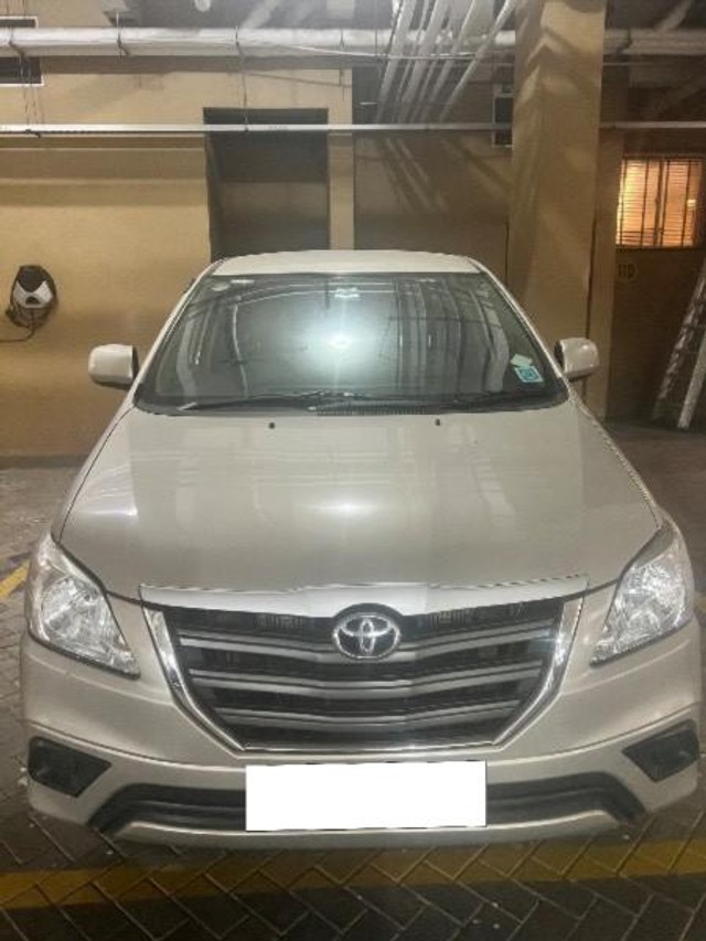Second-hand 2015 Toyota Innova 2.5 G (Diesel) 7 Seater BS IV for sale in Aluva-2