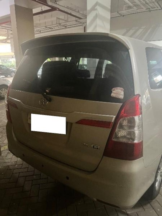 Second-hand 2015 Toyota Innova 2.5 G (Diesel) 7 Seater BS IV for sale in Aluva-3