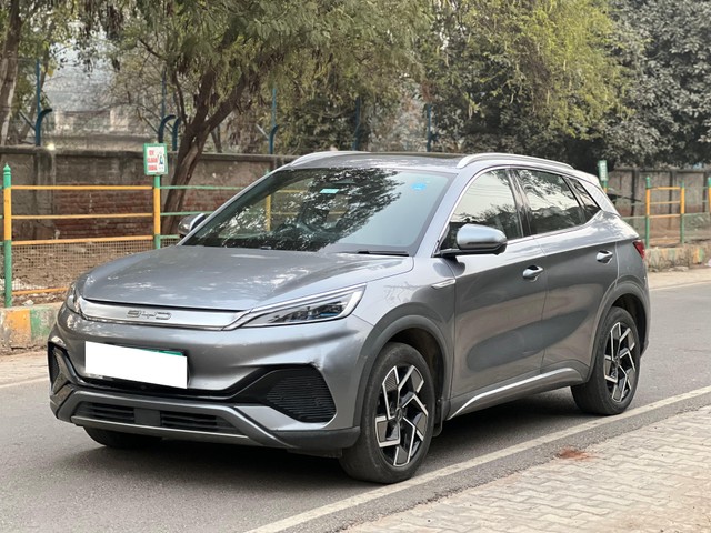 Second-hand 2023 BYD Atto 3 Electric for sale in New Delhi-2