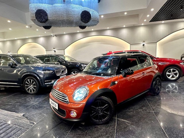 Second-hand 2014 Mini Cooper S for sale in New Delhi-16