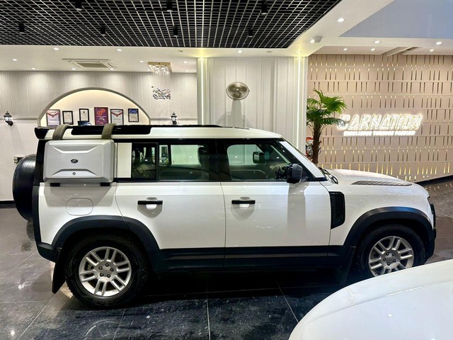 Second-hand 2021 Land Rover Defender 110 for sale in New Delhi-1