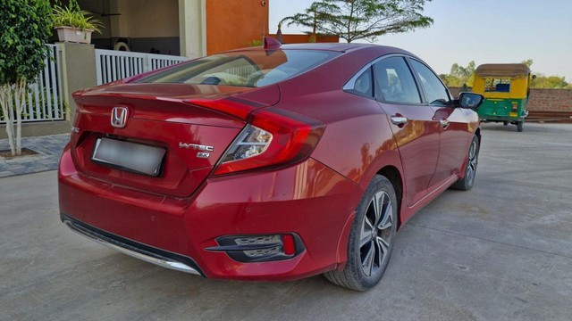 Second-hand 2019 Honda Civic ZX BSIV for sale in Vadodara-1