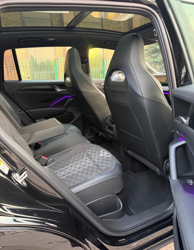 Second-hand 2025 Volkswagen Tiguan R Line 2.0L TSI for sale in New Delhi-15