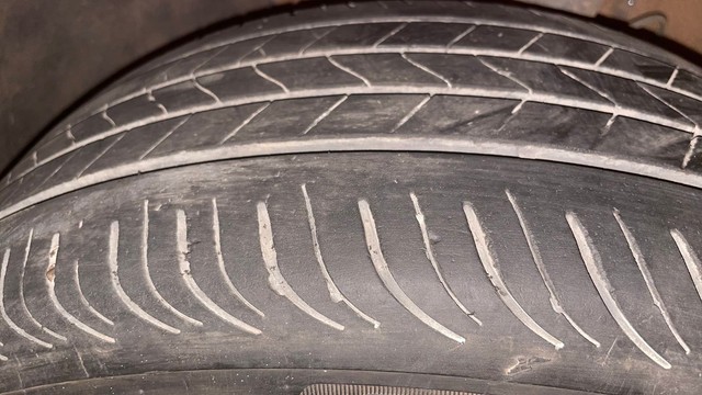 Second-hand 2018 Hyundai Grand i10 Asta AT CNG for sale in Bangalore-33