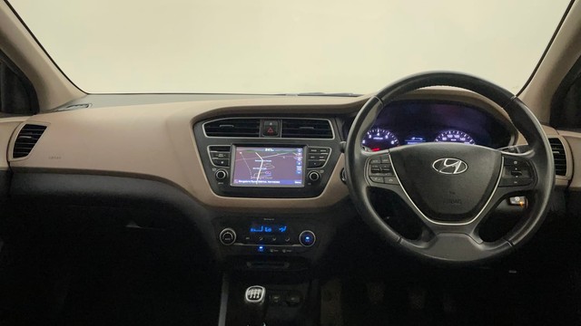 Second-hand 2018 Hyundai Grand i10 Asta AT CNG for sale in Bangalore-11
