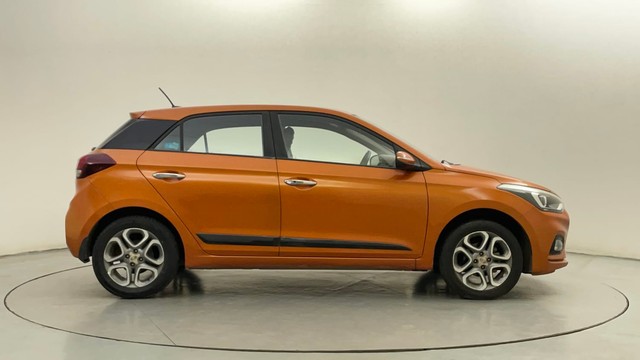 Second-hand 2018 Hyundai Grand i10 Asta AT CNG for sale in Bangalore-2