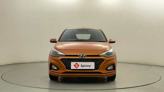 Second-hand 2018 Hyundai Grand i10 Asta AT CNG for sale in Bangalore-7