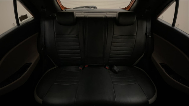 Second-hand 2018 Hyundai Grand i10 Asta AT CNG for sale in Bangalore-29