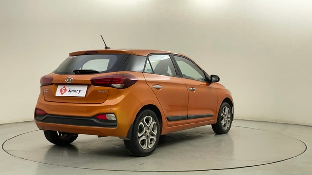 Second-hand 2018 Hyundai Grand i10 Asta AT CNG for sale in Bangalore-3