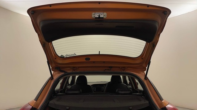 Second-hand 2018 Hyundai Grand i10 Asta AT CNG for sale in Bangalore-26