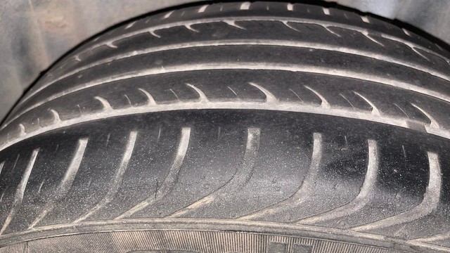 Second-hand 2015 Volkswagen Polo Petrol Comfortline 1.2L for sale in Mysore-33