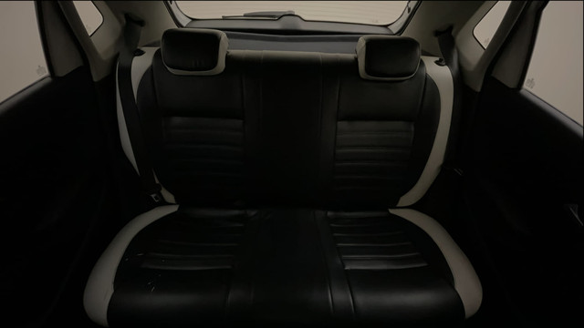 Second-hand 2015 Volkswagen Polo Petrol Comfortline 1.2L for sale in Mysore-24