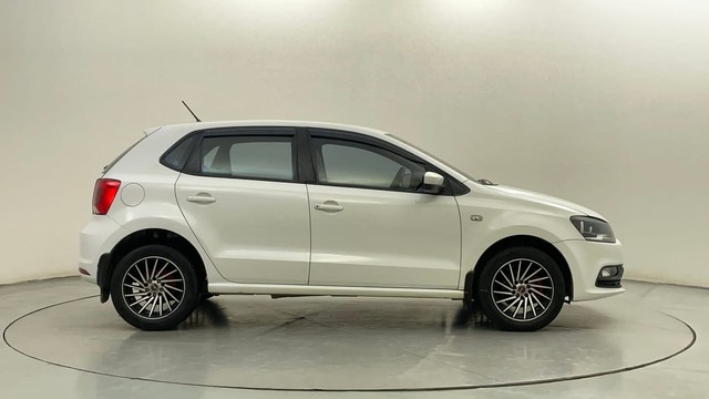 Second-hand 2015 Volkswagen Polo Petrol Comfortline 1.2L for sale in Mysore-2