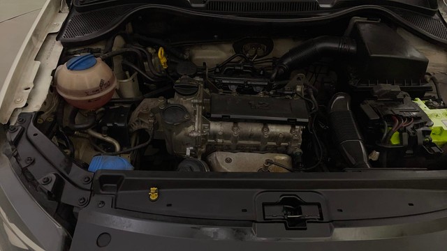 Second-hand 2015 Volkswagen Polo Petrol Comfortline 1.2L for sale in Mysore-36