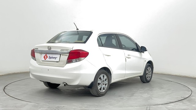 Second-hand 2015 Honda Amaze S i-VTEC for sale in Pune-3