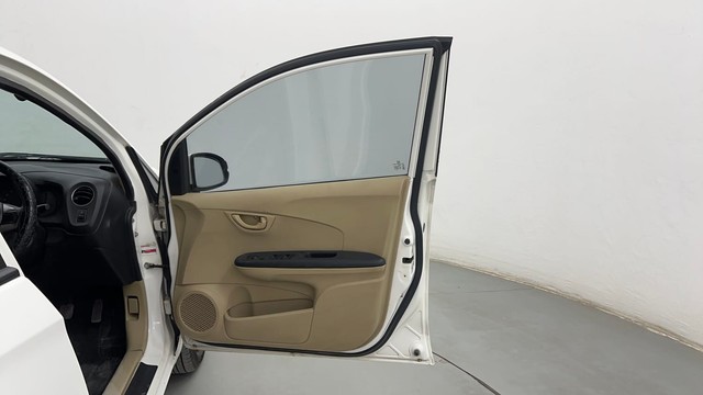 Second-hand 2015 Honda Amaze S i-VTEC for sale in Pune-16