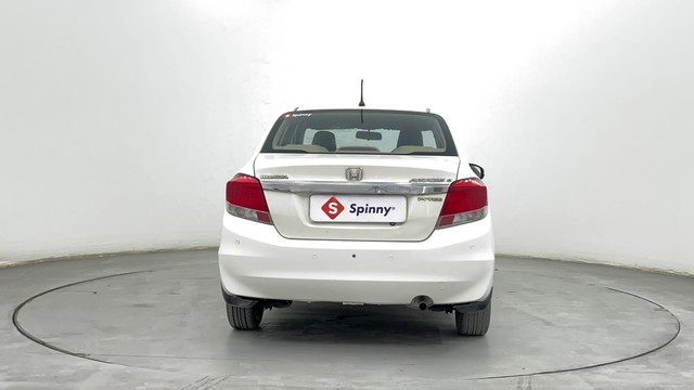 Second-hand 2015 Honda Amaze S i-VTEC for sale in Pune-4