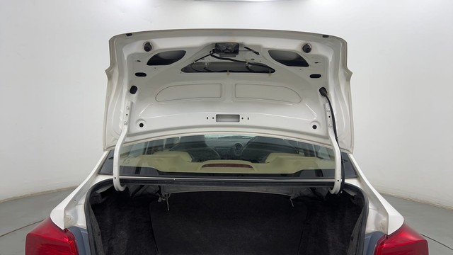 Second-hand 2015 Honda Amaze S i-VTEC for sale in Pune-32