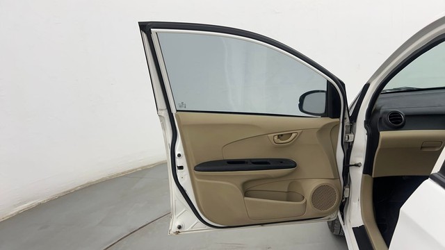 Second-hand 2015 Honda Amaze S i-VTEC for sale in Pune-24