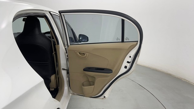 Second-hand 2015 Honda Amaze S i-VTEC for sale in Pune-26