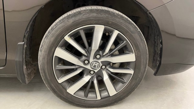 Second-hand 2022 Honda City ZX MT for sale in Pune-17