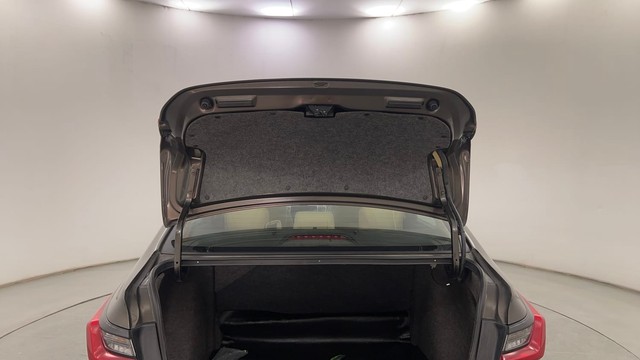 Second-hand 2022 Honda City ZX MT for sale in Pune-30