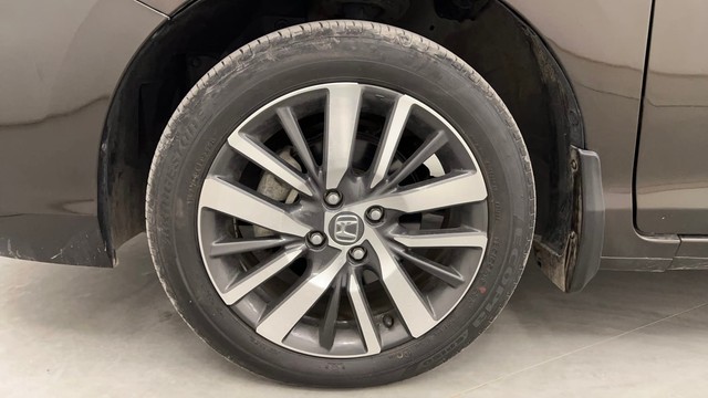 Second-hand 2022 Honda City ZX MT for sale in Pune-20