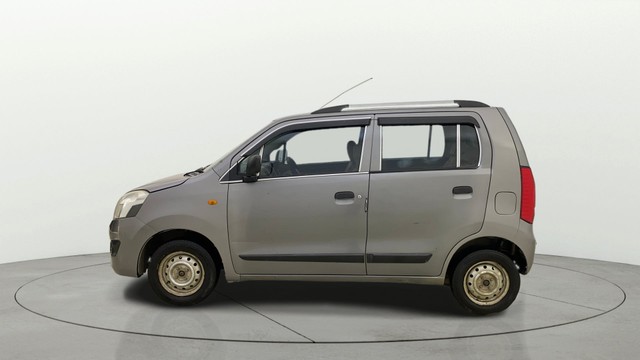 Second-hand 2013 Maruti Wagon R LXI CNG for sale in Navi Mumbai-5
