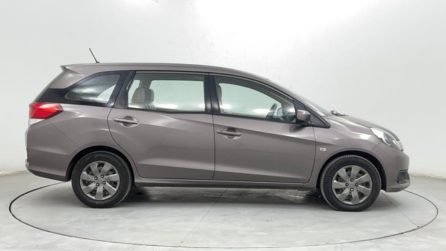 Second-hand 2015 Ford Figo Petrol ZXI for sale in Pune-2