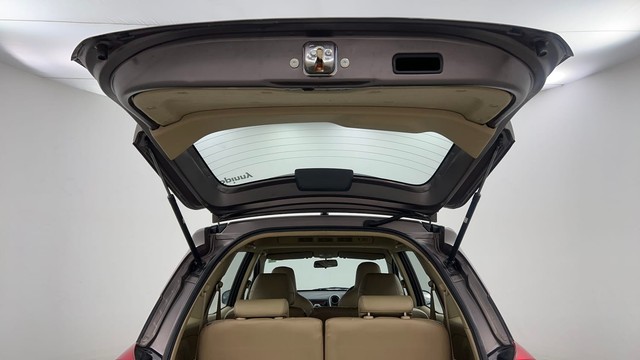 Second-hand 2015 Ford Figo Petrol ZXI for sale in Pune-34