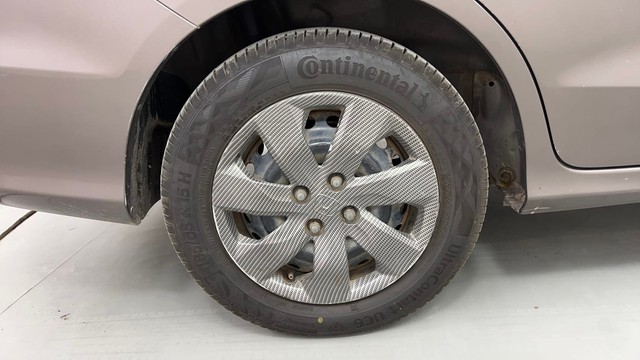 Second-hand 2015 Ford Figo Petrol ZXI for sale in Pune-18