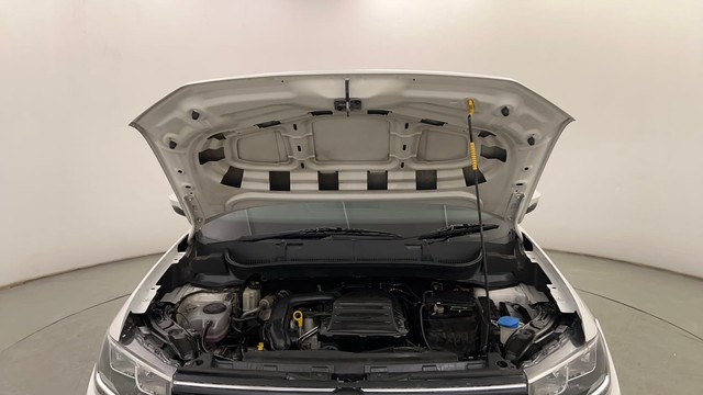 Second-hand 2022 Volkswagen Taigun 1.0 Highline AT for sale in Pune-8