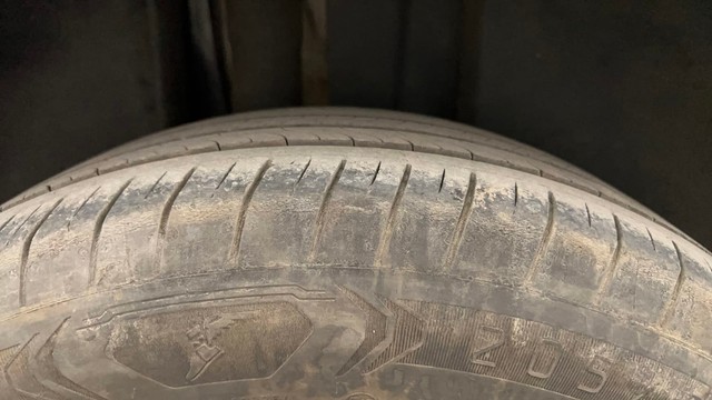 Second-hand 2022 Volkswagen Taigun 1.0 Highline AT for sale in Pune-28