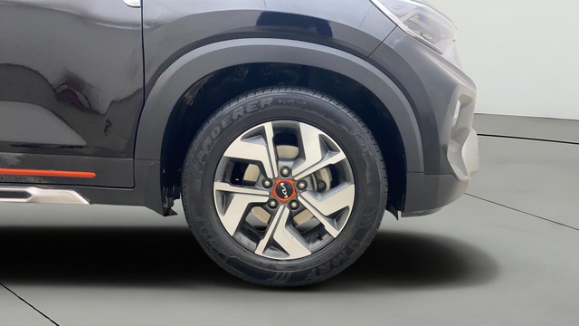 Kia Sonet HTX Diesel Anniversary Edition Second-hand 2022 Kia Sonet HTX Diesel Anniversary Edition for sale in Hyderabad-24