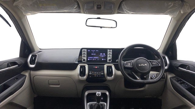 Kia Sonet HTX Diesel Anniversary Edition Second-hand 2022 Kia Sonet HTX Diesel Anniversary Edition for sale in Hyderabad-10