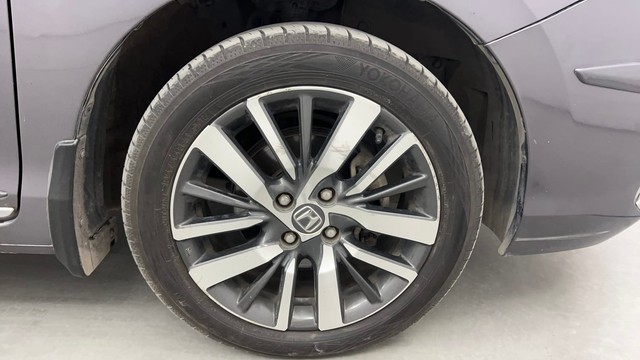 Second-hand 2021 Honda City ZX MT for sale in Pune-17