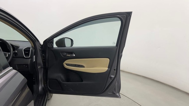 Second-hand 2021 Honda City ZX MT for sale in Pune-16