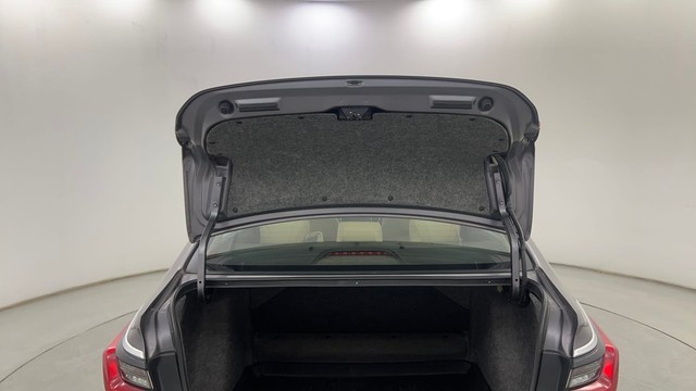 Second-hand 2021 Honda City ZX MT for sale in Pune-32